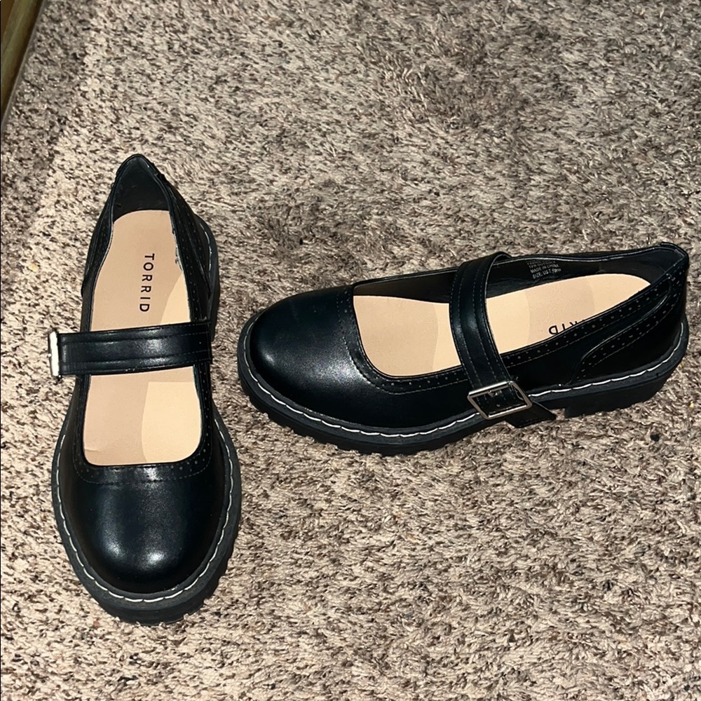 Black Mary Jane Shoes